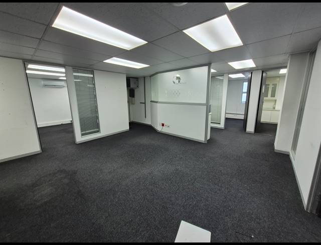 143M² OFFICE TO LET IN MORNINGSIDE